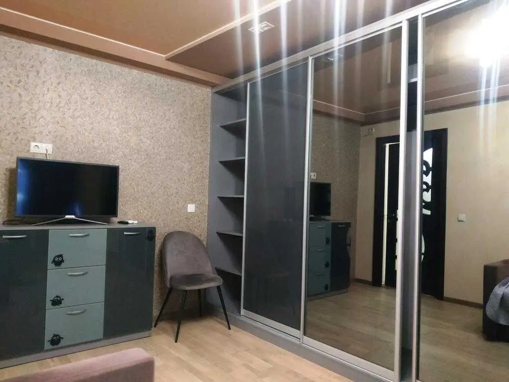 Фото Rent a 2-room apartment, Entuziastiv Street 33 Kyiv for long-term rent, price: 19500 UAH, code 5805