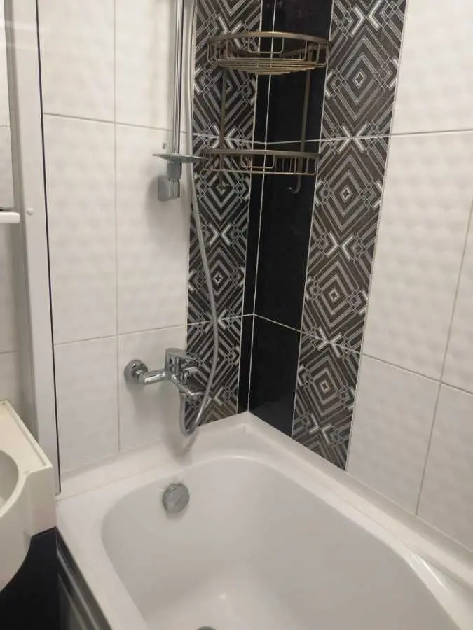Фото Rent a 2-room apartment, Entuziastiv Street 33 Kyiv for long-term rent, price: 19500 UAH, code 5805