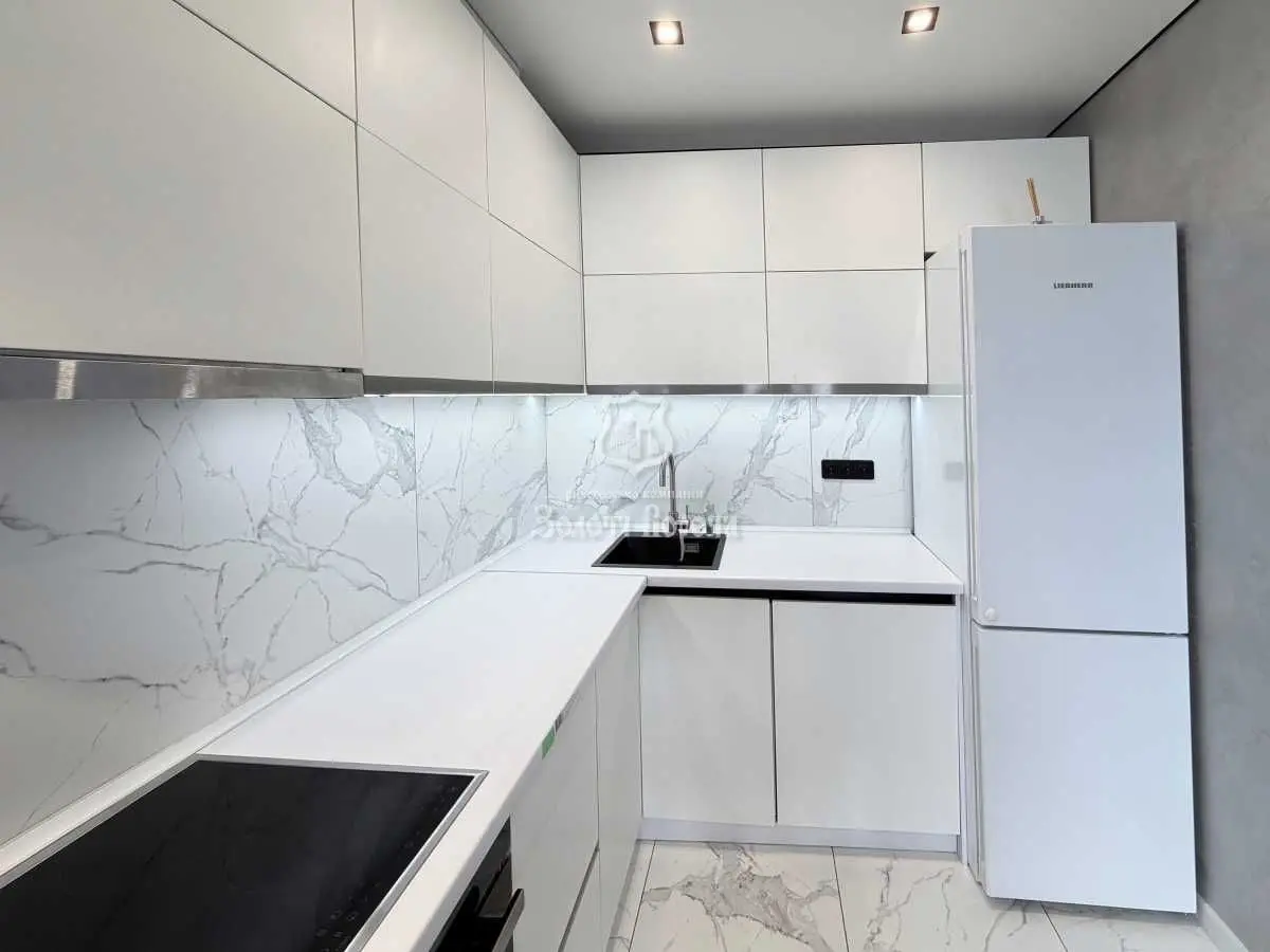Фото Продаю 1-комнатную квартиру, 45 кв. м, Генерала Тупикова ул.  Киев, цена: 115000 USD, код 5809