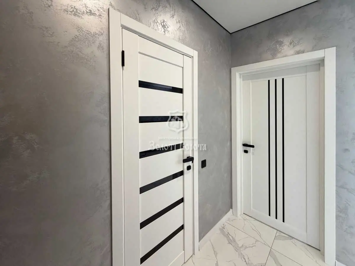 Фото Продаю 1-комнатную квартиру, 45 кв. м, Генерала Тупикова ул.  Киев, цена: 115000 USD, код 5809