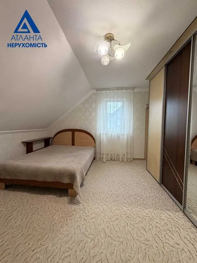 Фото Продаю 5 кімнатну квартиру, 151 кв. м, Шевченка вул. (Бена міст) 21 Луцьк, ціна: 215000 USD, код 5811