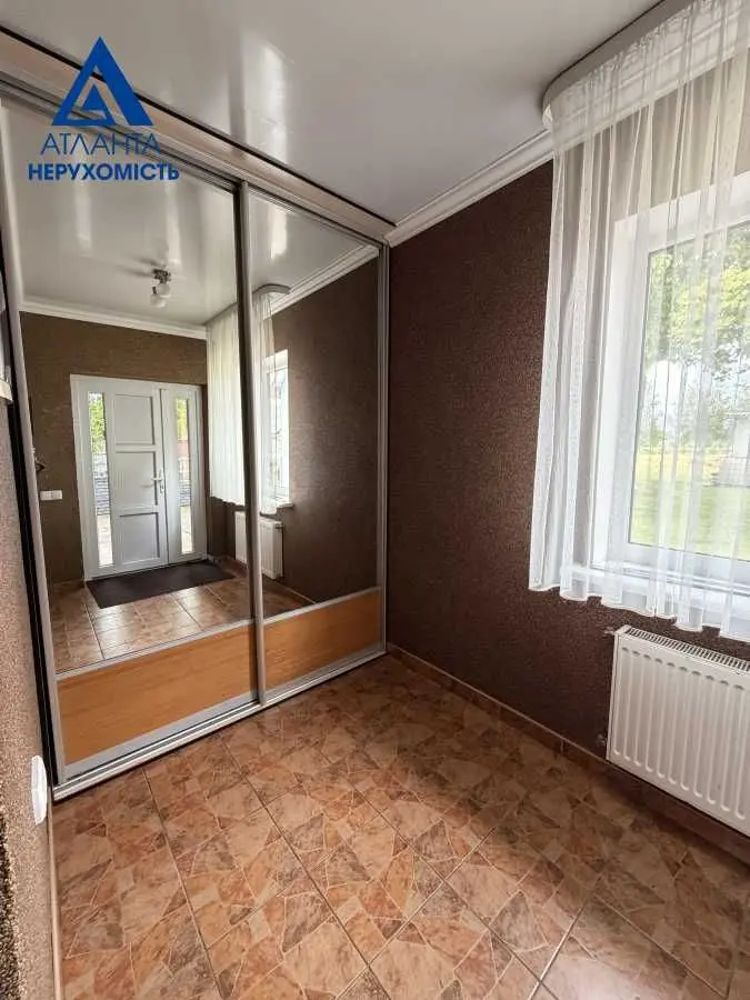 Фото Продаю 5 кімнатну квартиру, 151 кв. м, Шевченка вул. (Бена міст) 21 Луцьк, ціна: 215000 USD, код 5811