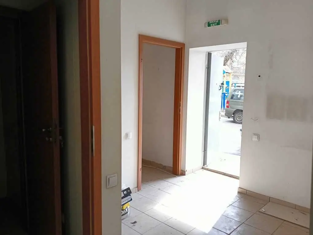 Фото Продаю офіс, 133.6 кв. м, Полтавський Шлях вул. 167 Харків, ціна: 73000 USD, код 5813