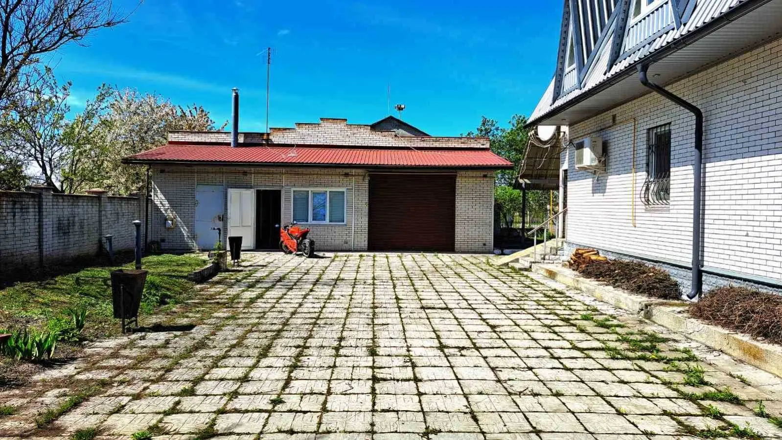 Фото Продаю офис, 465 кв. м, Порадівка, цена: 71000 USD, код 5828