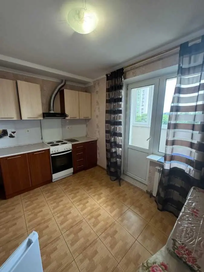 Фото Зняти 1 кімнатну квартиру, Сергія Москаленка вул. (Красовського) 43 Бровари в довгострокову оренду, ціна: 10500 UAH, код 5833