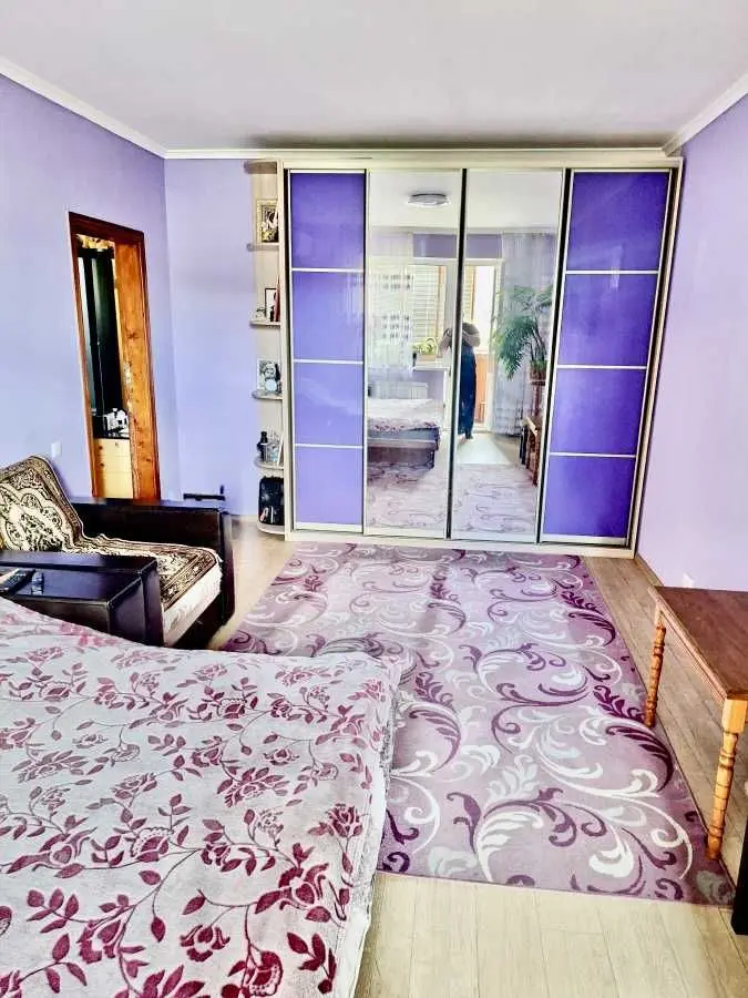 Фото Продаю 2 кімнатну квартиру, 51 кв. м, Миколи Ушакова вул. 20 Київ, ціна: 68000 USD, код 5835