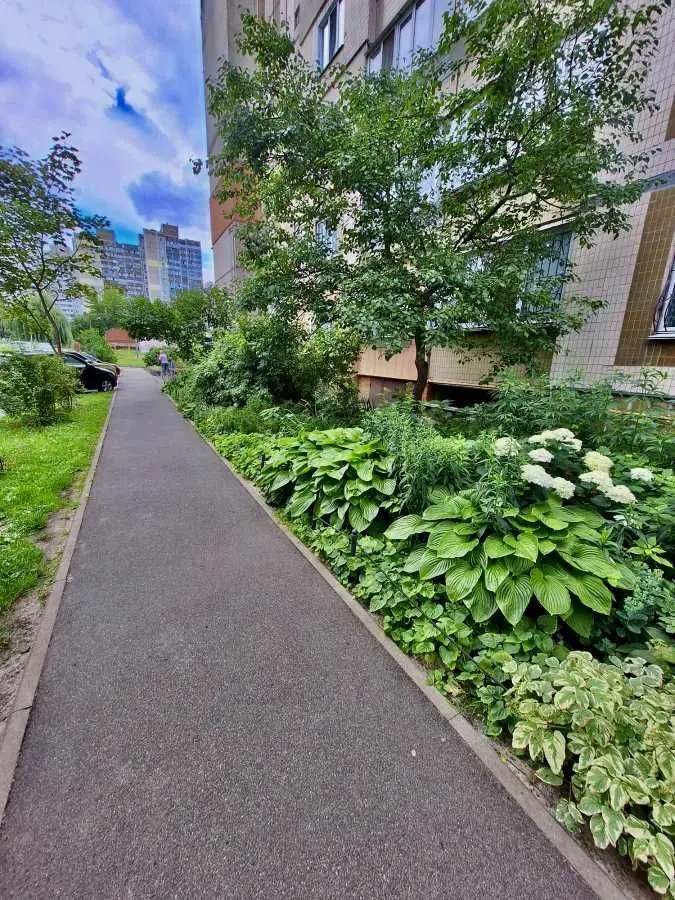 Фото Продаю 2 кімнатну квартиру, 51 кв. м, Миколи Ушакова вул. 20 Київ, ціна: 68000 USD, код 5835