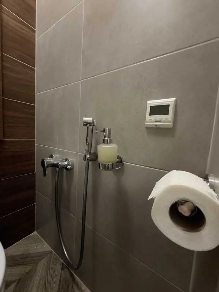 Фото Selling a 2-room apartment, 61 sq.m., Vidradnyi Avenue  Kyiv, price: 103000 USD, code 5841