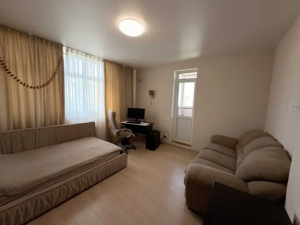 Фото Selling a 2-room apartment, 61 sq.m., Vidradnyi Avenue  Kyiv, price: 103000 USD, code 5841
