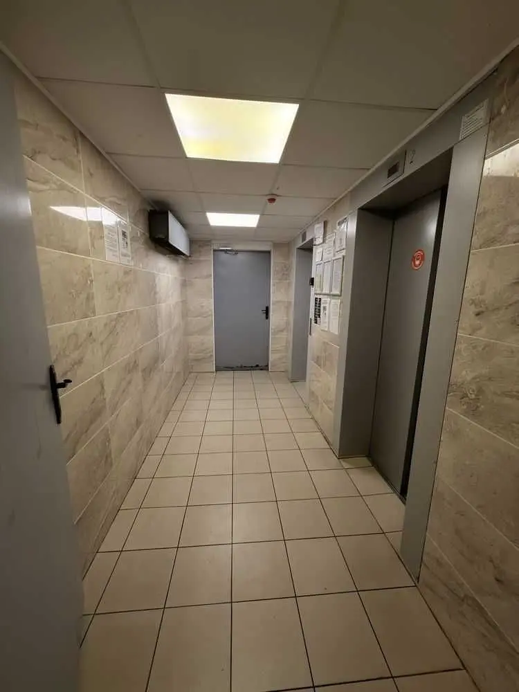 Фото Selling a 2-room apartment, 61 sq.m., Vidradnyi Avenue  Kyiv, price: 103000 USD, code 5841