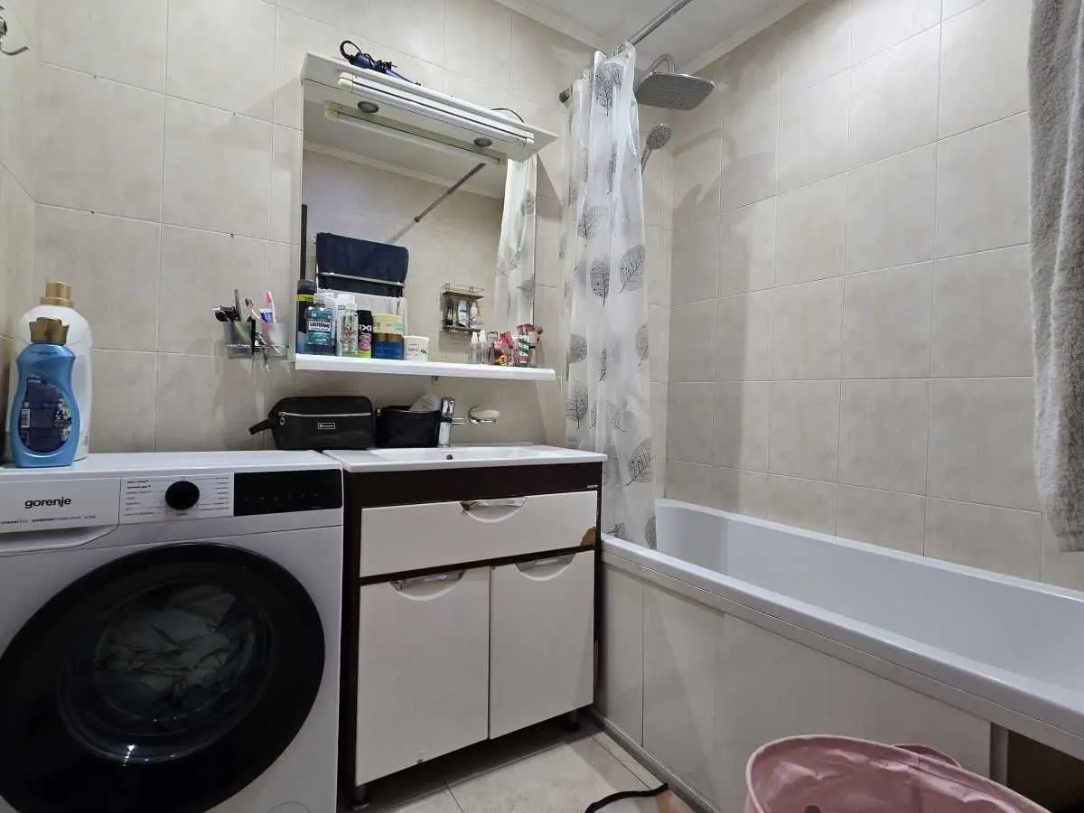 Фото Selling a 2-room apartment, 60 sq.m., Hostomelske Shose Street 18 Irpin, price: 69000 USD, code 5852