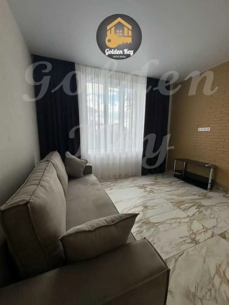 Фото Зняти будинок, Гора в довгострокову оренду, ціна: 1250 USD, код 5854