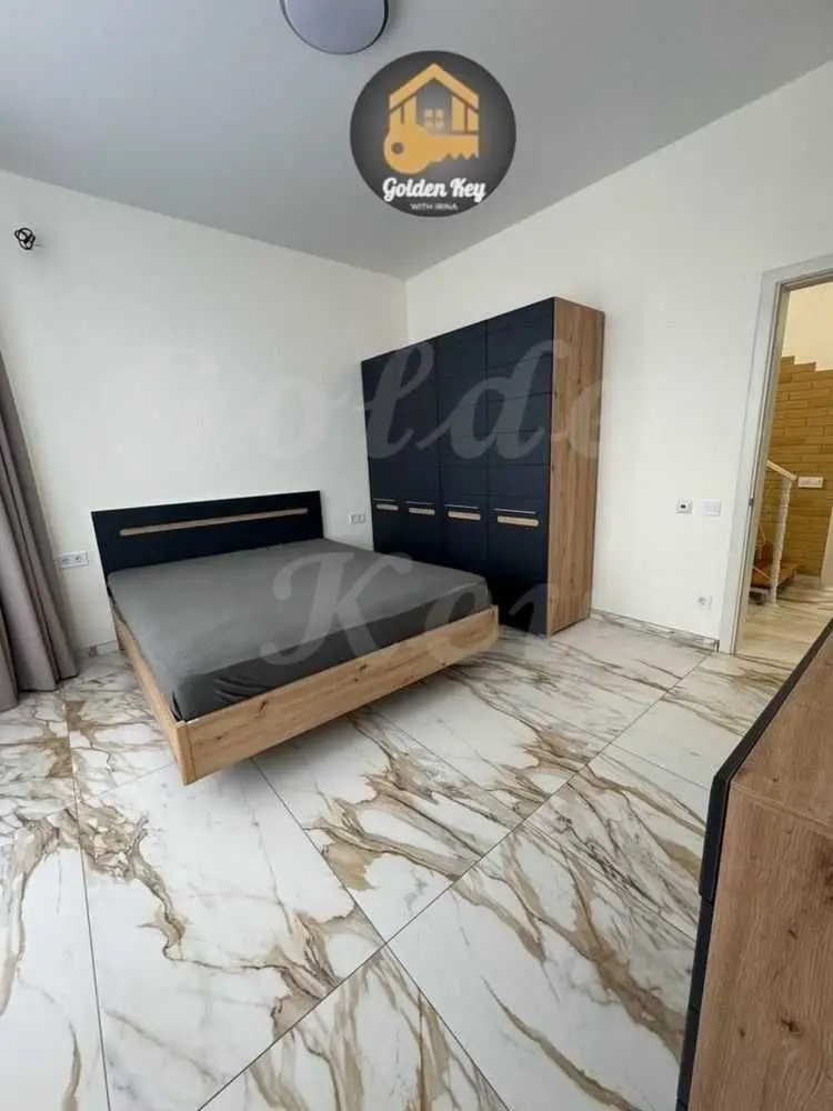 Фото Зняти будинок, Гора в довгострокову оренду, ціна: 1250 USD, код 5854