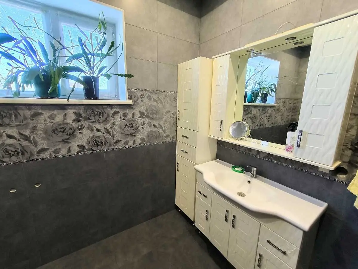 Фото Продаю будинок, 221 кв. м, Макарів, ціна: 175000 USD, код 5860