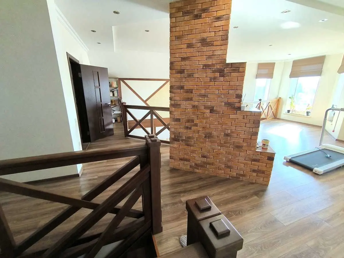 Фото Продаю будинок, 221 кв. м, Макарів, ціна: 175000 USD, код 5860