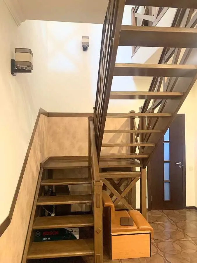 Фото Продаю будинок, 221 кв. м, Макарів, ціна: 175000 USD, код 5860