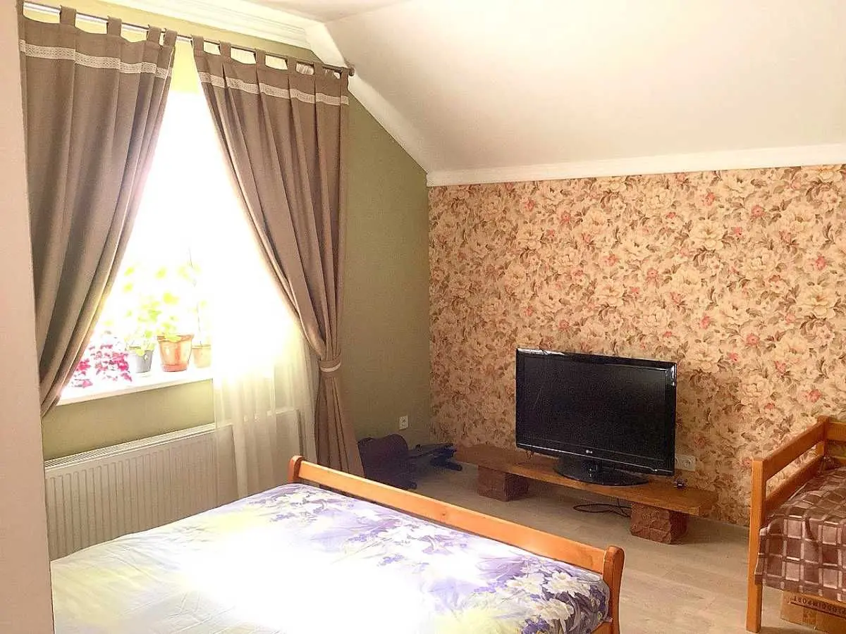 Фото Продаю будинок, 221 кв. м, Макарів, ціна: 175000 USD, код 5860