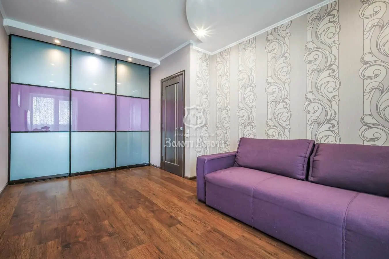 Фото Selling a 1-room apartment, 33.4 sq.m., Bohdana Khmelnytskoho Street 9в Svyatopetrivske, price: 63500 USD, code 5863