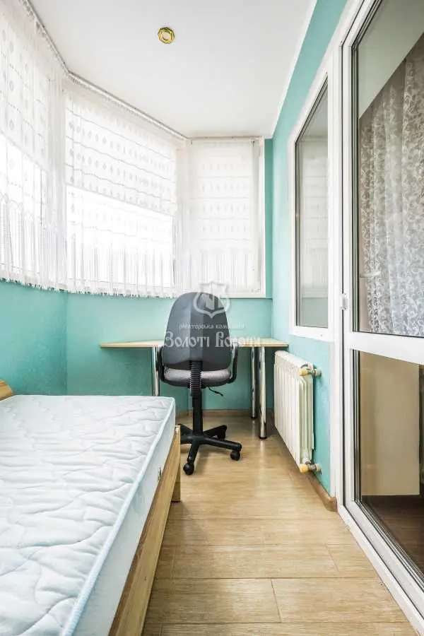Фото Selling a 1-room apartment, 33.4 sq.m., Bohdana Khmelnytskoho Street 9в Svyatopetrivske, price: 63500 USD, code 5863