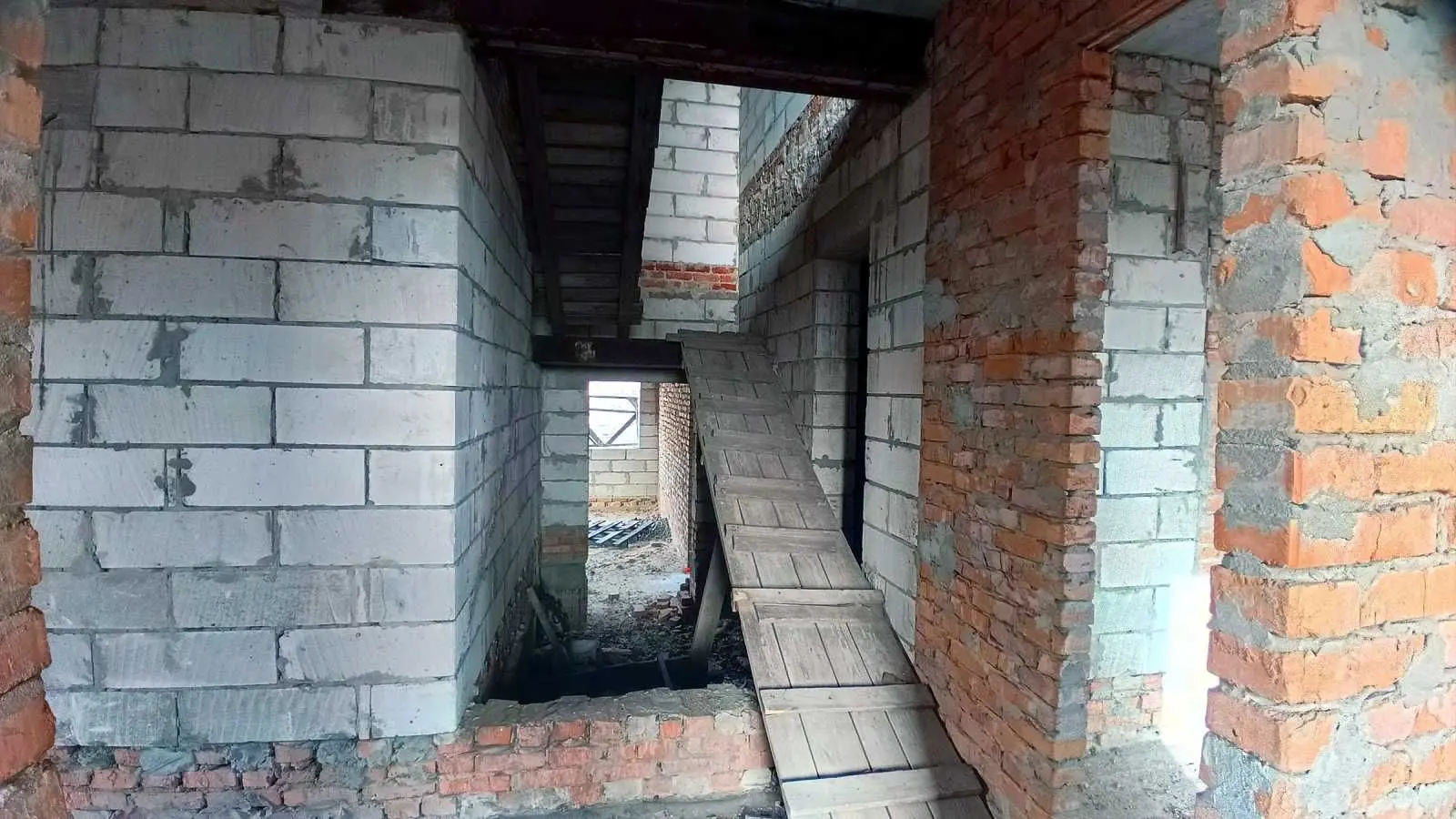 Фото Продаю будинок, 230 кв. м, Польова вул.  Березівка, ціна: 45000 USD, код 5866