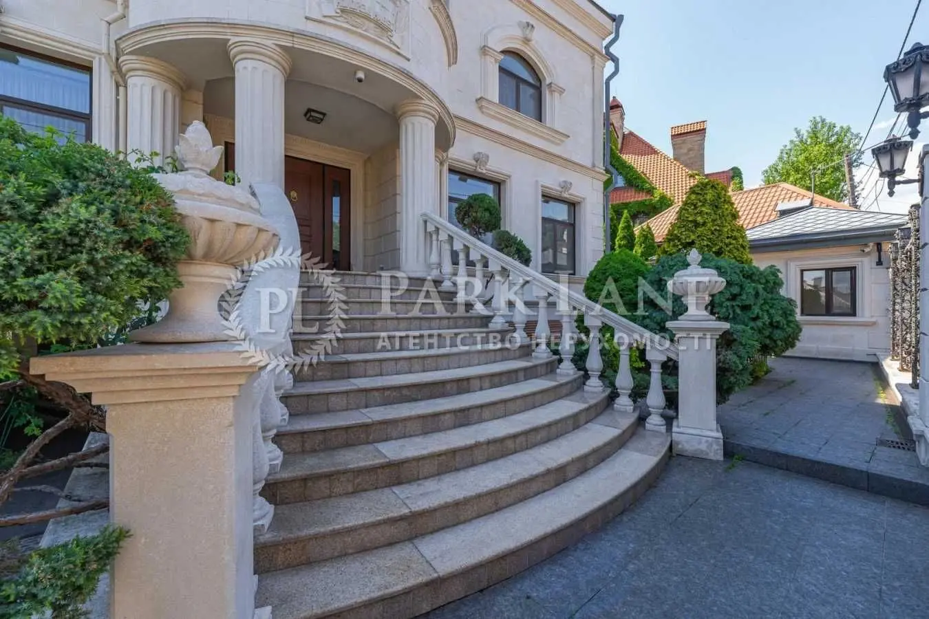 Фото Selling a house, 1399.7 sq.m., Dubenska Street 17 Kyiv, price: 6000000 USD, code 5868