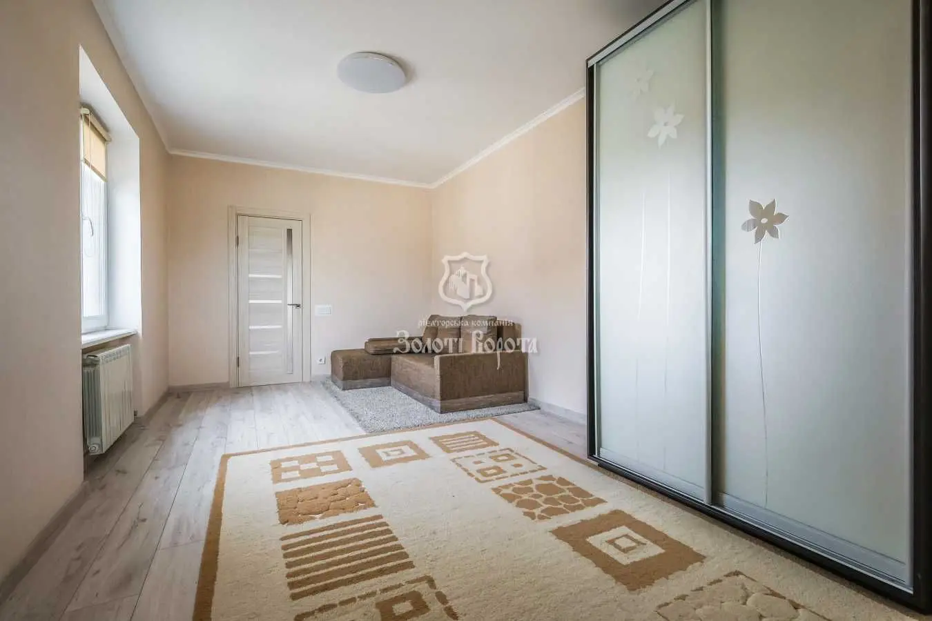 Фото Selling a 2-room apartment, 47 sq.m., Podilska street 2 Kriukivshchyna, price: 53000 USD, code 5874