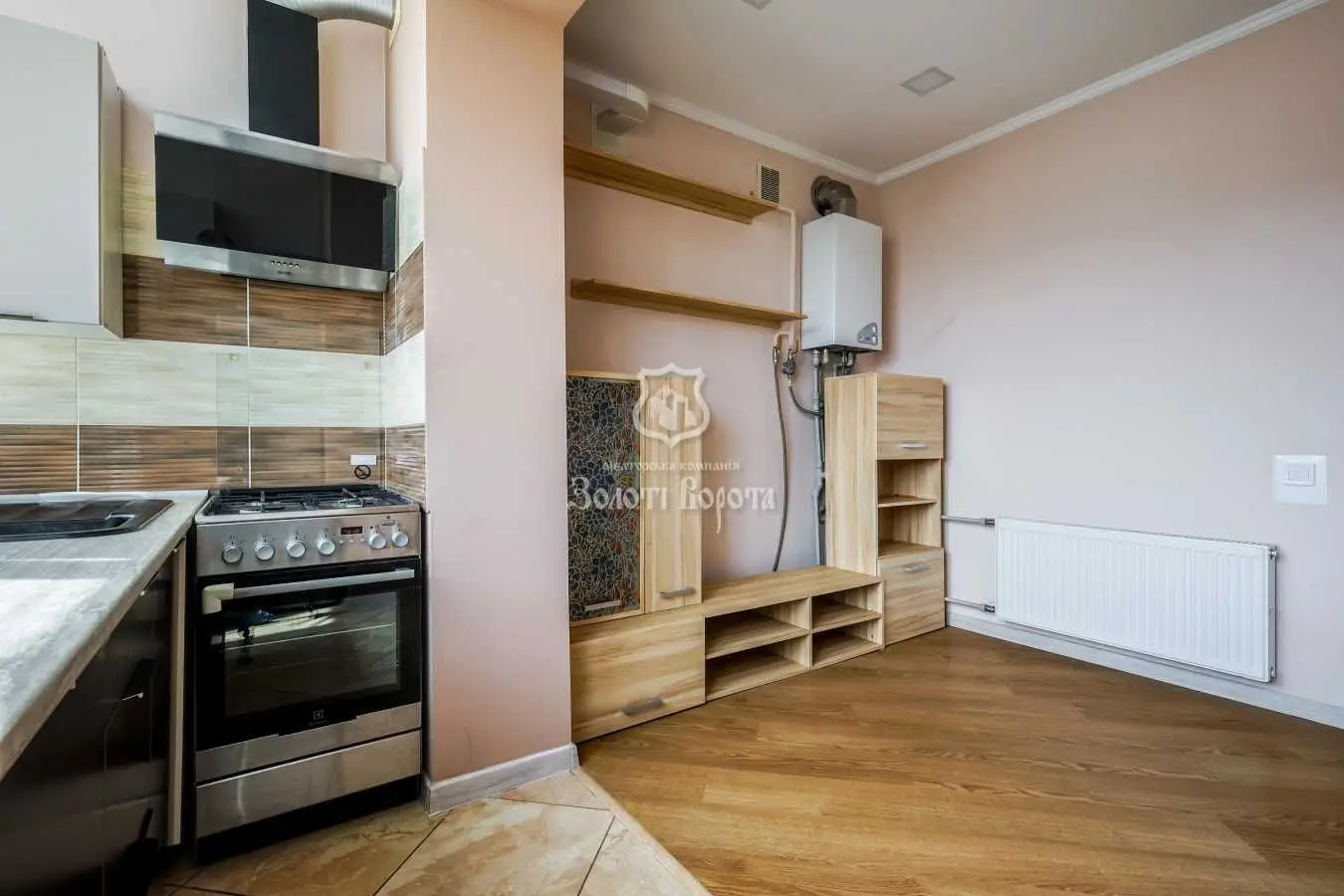 Фото Selling a 2-room apartment, 47 sq.m., Podilska street 2 Kriukivshchyna, price: 53000 USD, code 5874