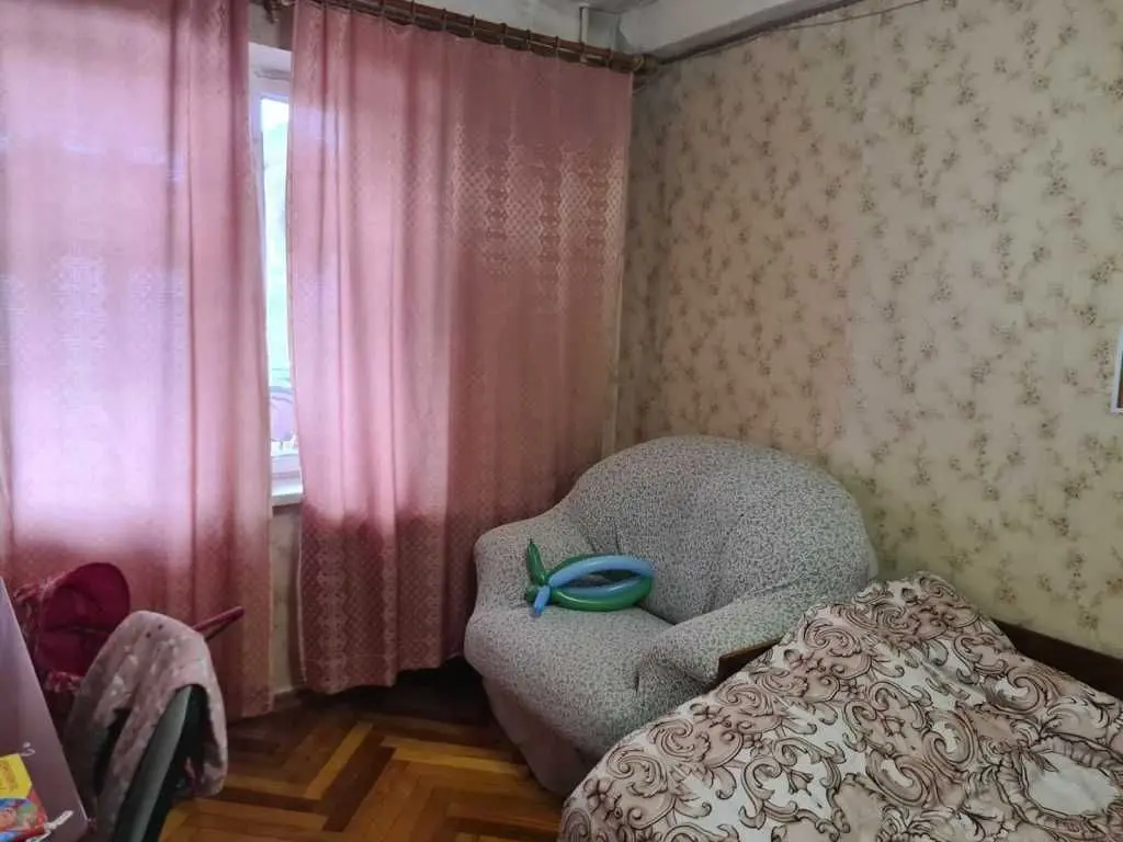 Фото Selling a 2-room apartment, 43 sq.m., Entuziastiv Street 5 Kyiv, price: 52000 USD, code 5883