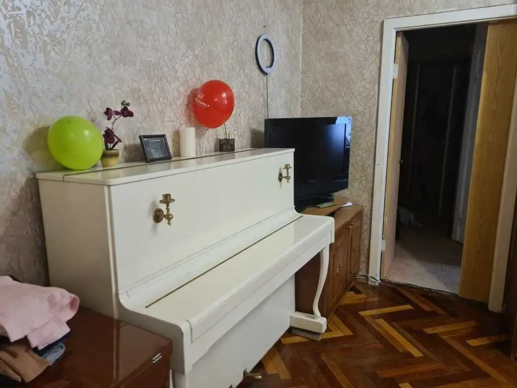 Фото Selling a 2-room apartment, 43 sq.m., Entuziastiv Street 5 Kyiv, price: 52000 USD, code 5883