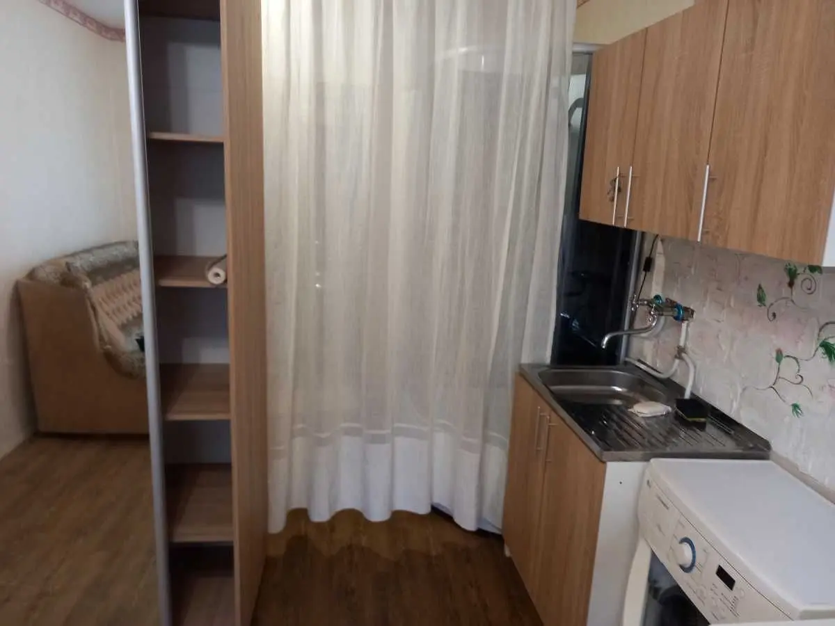 Фото Selling a 1-room apartment, 25 sq.m., Jukhyma Fesenka street 9 Odesa, price: 12000 USD, code 5884