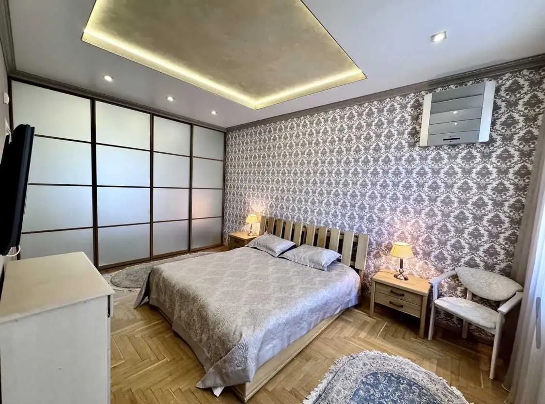 Фото Selling a 3-room apartment, 80 sq.m., Mykhaila Boichuka Street 15 Kyiv, price: 175000 USD, code 5885