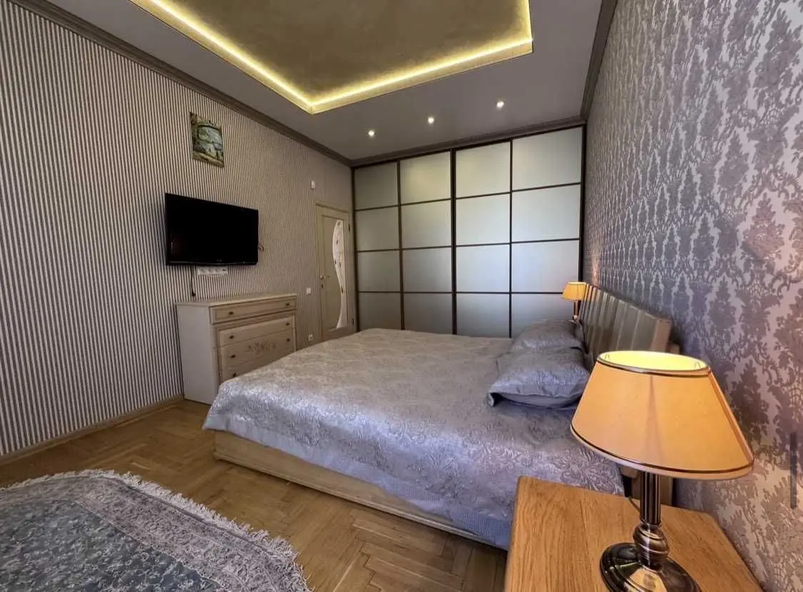 Фото Selling a 3-room apartment, 80 sq.m., Mykhaila Boichuka Street 15 Kyiv, price: 175000 USD, code 5885