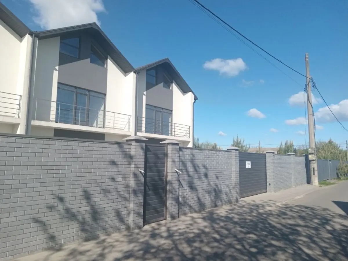 Фото Selling a house, 118 sq.m., Tsentralna street  Kyiv, price: 105000 $, code 5893