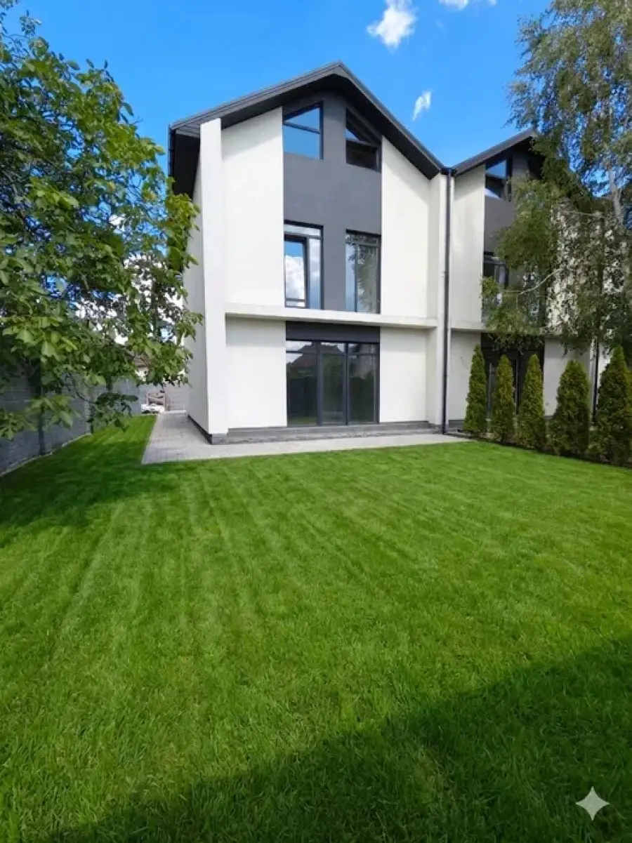 Фото Selling a house, 118 sq.m., Tsentralna street  Kyiv, price: 105000 $, code 5893