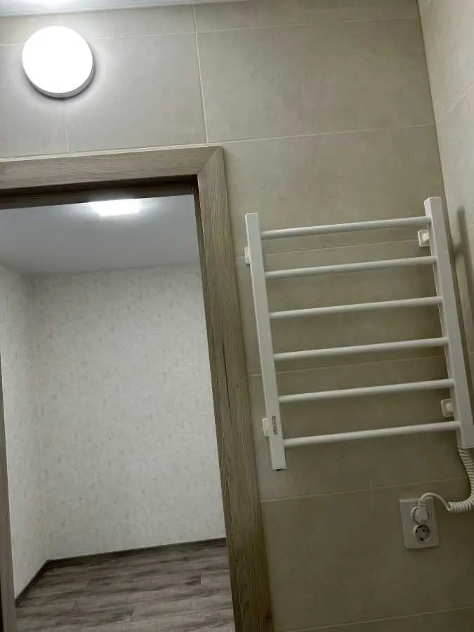 Фото Selling a 1-room apartment, 37 sq.m., Symona Petliury Street (Cherniakhovskoho Street)  Brovary, price: 56000 USD, code 5901