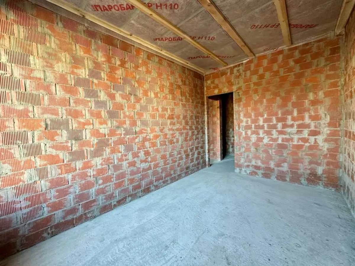 Фото Selling a 3-room apartment, 71 sq.m., Sviatopetrovskoho Street (Petrovskoho Street)  Hatne, price: 75000 USD, code 5902