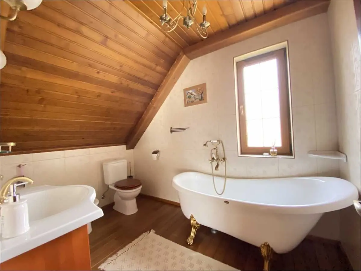 Фото Продаю дом, 145 кв. м, Хуст, цена: 135000 USD, код 5907