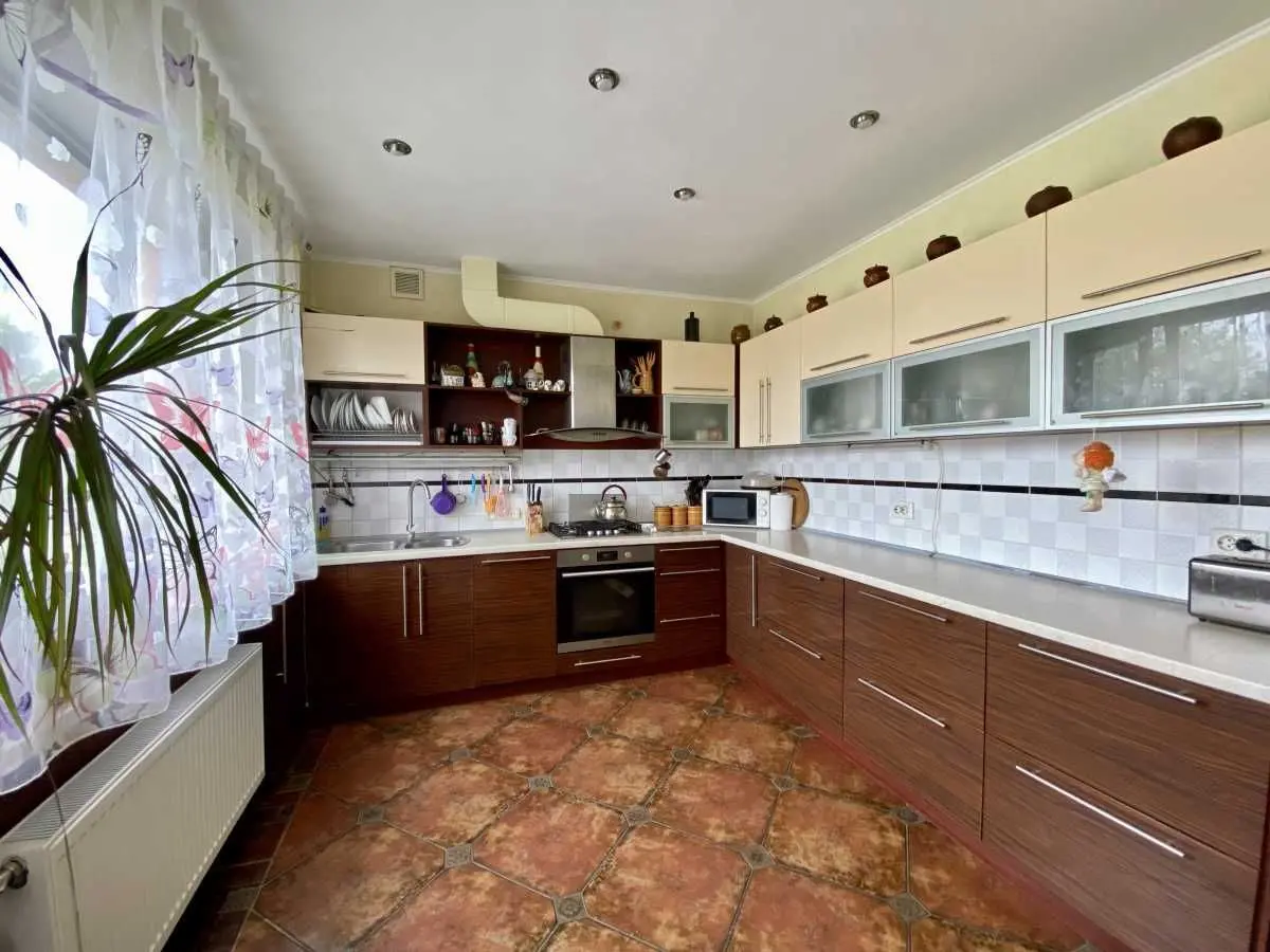 Фото Продаю дом, 322 кв. м, Борисполь, цена: 200000 USD, код 5914