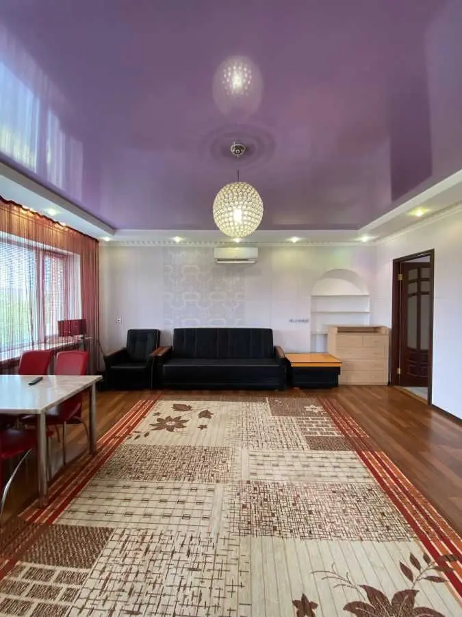 Фото Продаю дом, 322 кв. м, Борисполь, цена: 200000 USD, код 5914