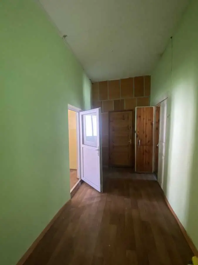 Фото Продаю офис, 84.1 кв. м, Шевченко ул. 13 Яготин, цена: 29999 USD, код 5920