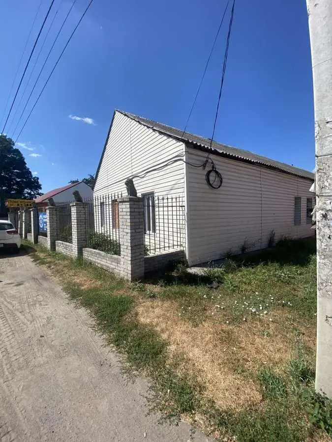 Фото Продаю офис, 84.1 кв. м, Шевченко ул. 13 Яготин, цена: 29999 USD, код 5920