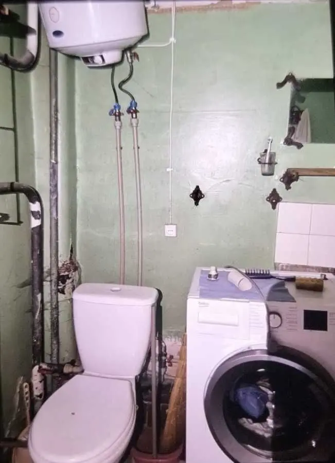 Фото Зняти 1 кімнатну квартиру, Симиренка вул.  Київ в довгострокову оренду, ціна: 8000 UAH, код 5922