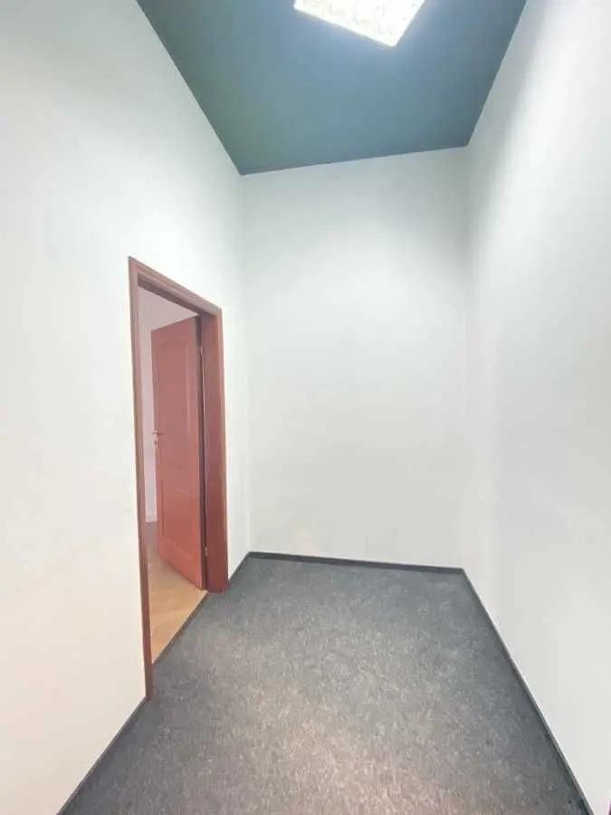 Фото Арендовать офис, Киев в долгосрочную аренду, цена: 16000 UAH, код 5924
