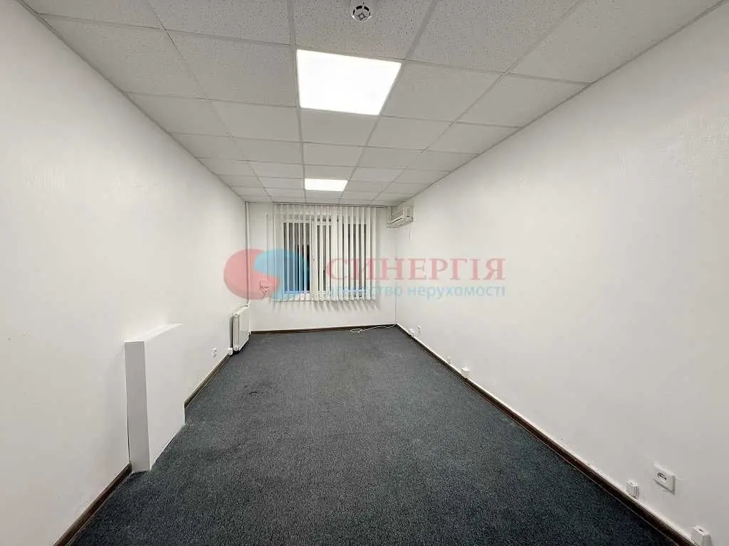 Фото Продаю офис, 360 кв. м, Костя Гордиенко пер. (Чекистов) 2а Киев, цена: 1200 USD, код 5927