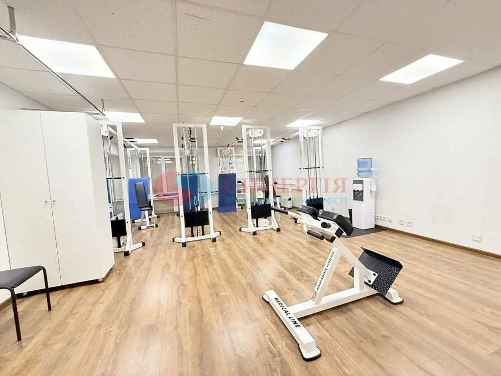 Фото Продаю офис, 360 кв. м, Костя Гордиенко пер. (Чекистов) 2а Киев, цена: 1200 USD, код 5927