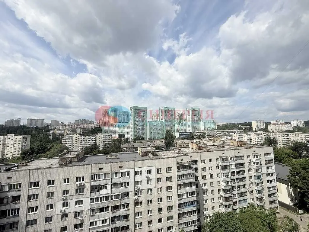 Фото Продаю 2 кімнатну квартиру, 78 кв. м, Макіївська вул. 8 Київ, ціна: 107000 USD, код 5930