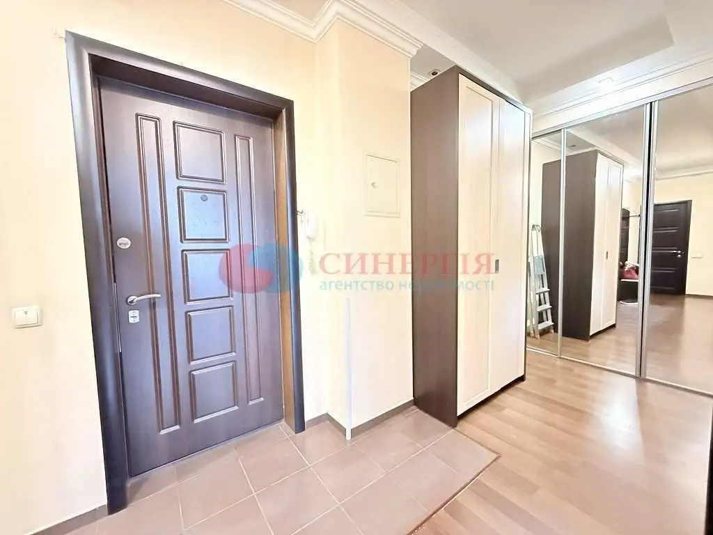 Фото Продаю 2 кімнатну квартиру, 78 кв. м, Макіївська вул. 8 Київ, ціна: 107000 USD, код 5930