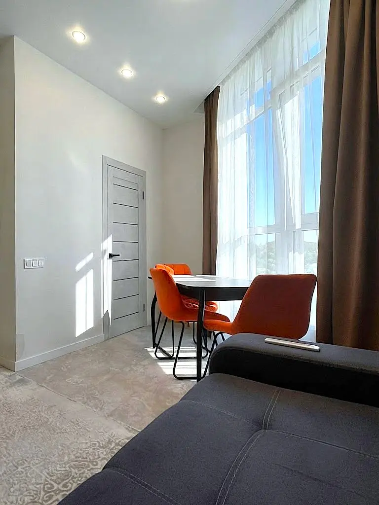Фото Rent a 1-room apartment, Fontanska Road 118а/1 Odesa for long-term rent, price: 450 $, code 5932