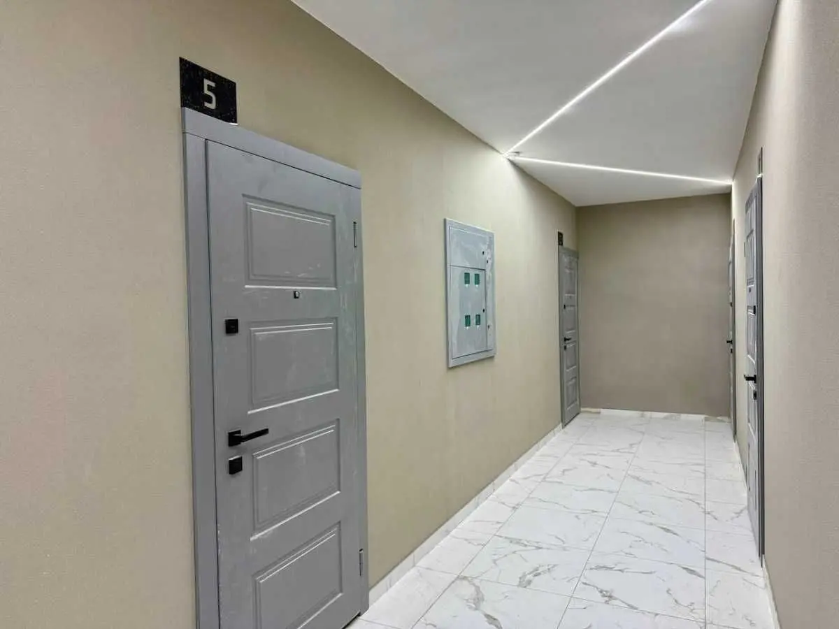 Фото Продаю 1 кімнатну квартиру, 31 кв. м, Інститутська вул.  Гатне, ціна: 39300 USD, код 5938