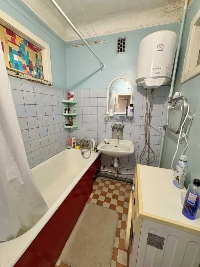Фото Зняти 3 кімнатну квартиру, Слов’янська вул. 28 Київ в довгострокову оренду, ціна: 12000 UAH, код 5946